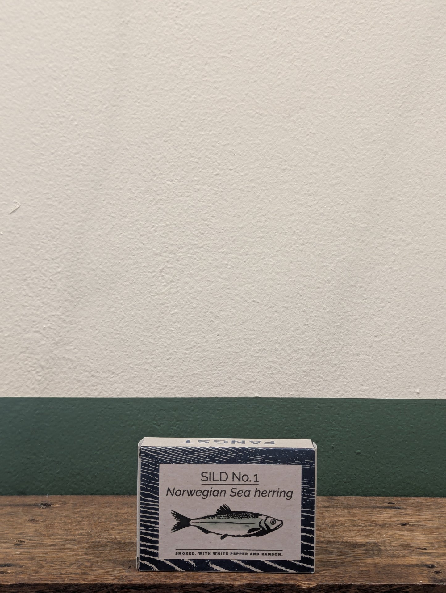 Fangst Smoked Herring with White Pepper & Ramson | Norway