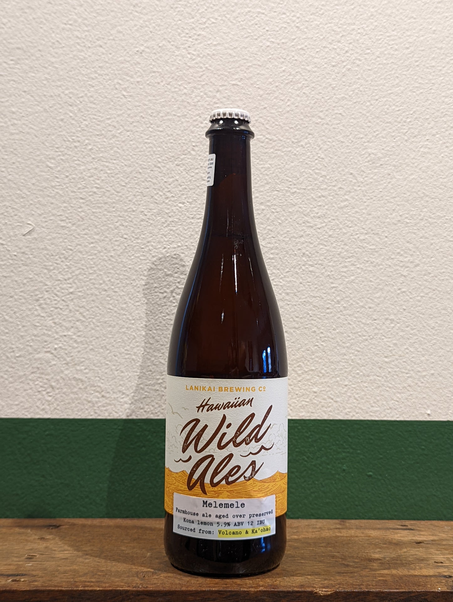 Lanikai Brewing 'Melemele' Lemon Wild Ale | Hawaii, USA