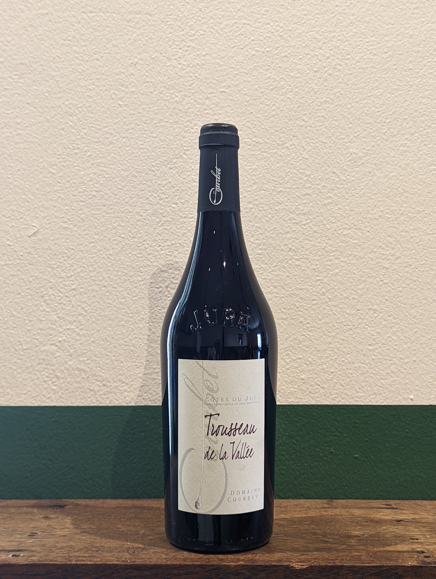 Courbet 'Trousseau de la Vallée' Trousseau 2023 | Côtes du Jura, France