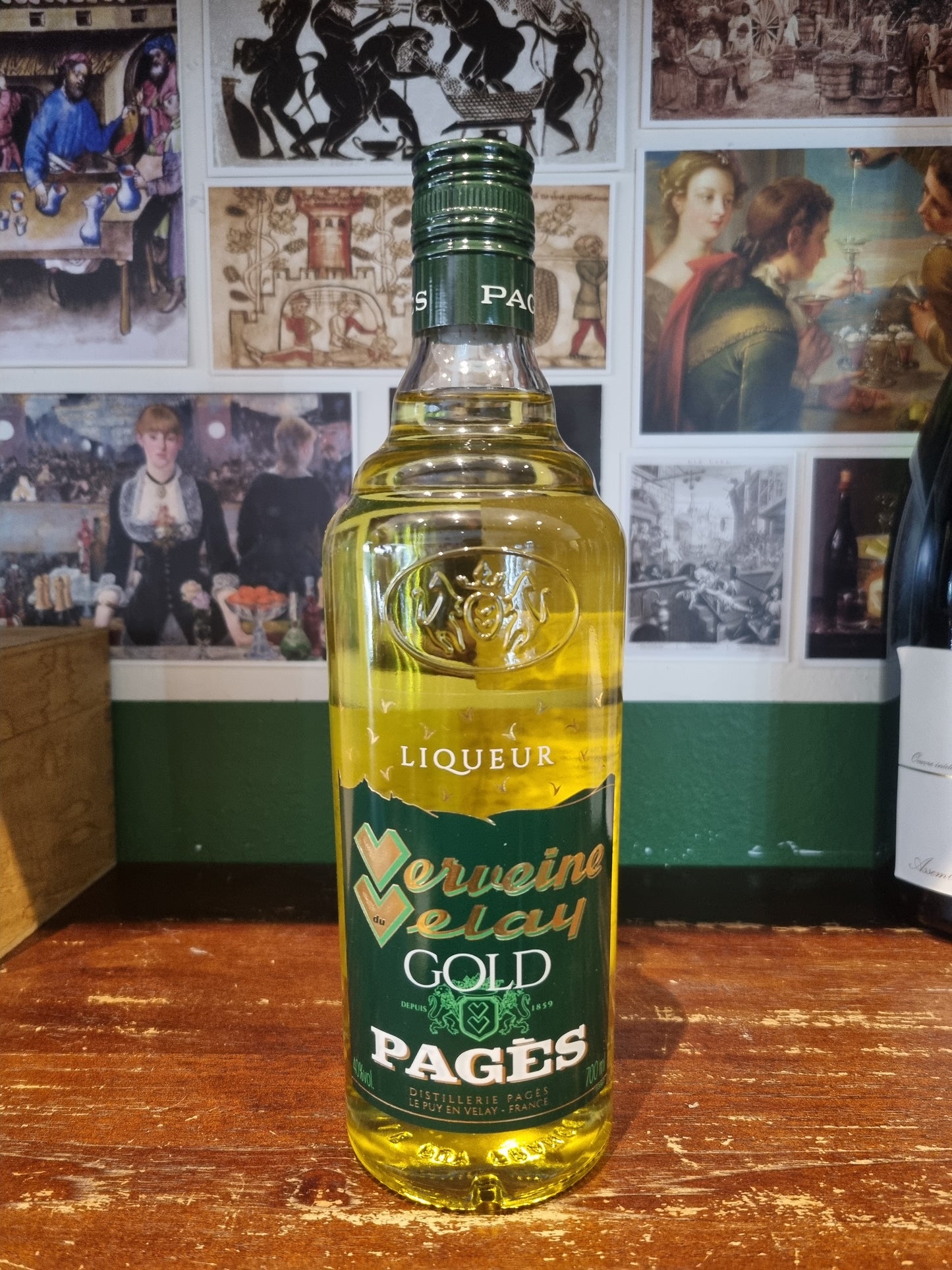 Pages 'Verveine du Velay Gold' Herbal Liqueur | Auvergne, France