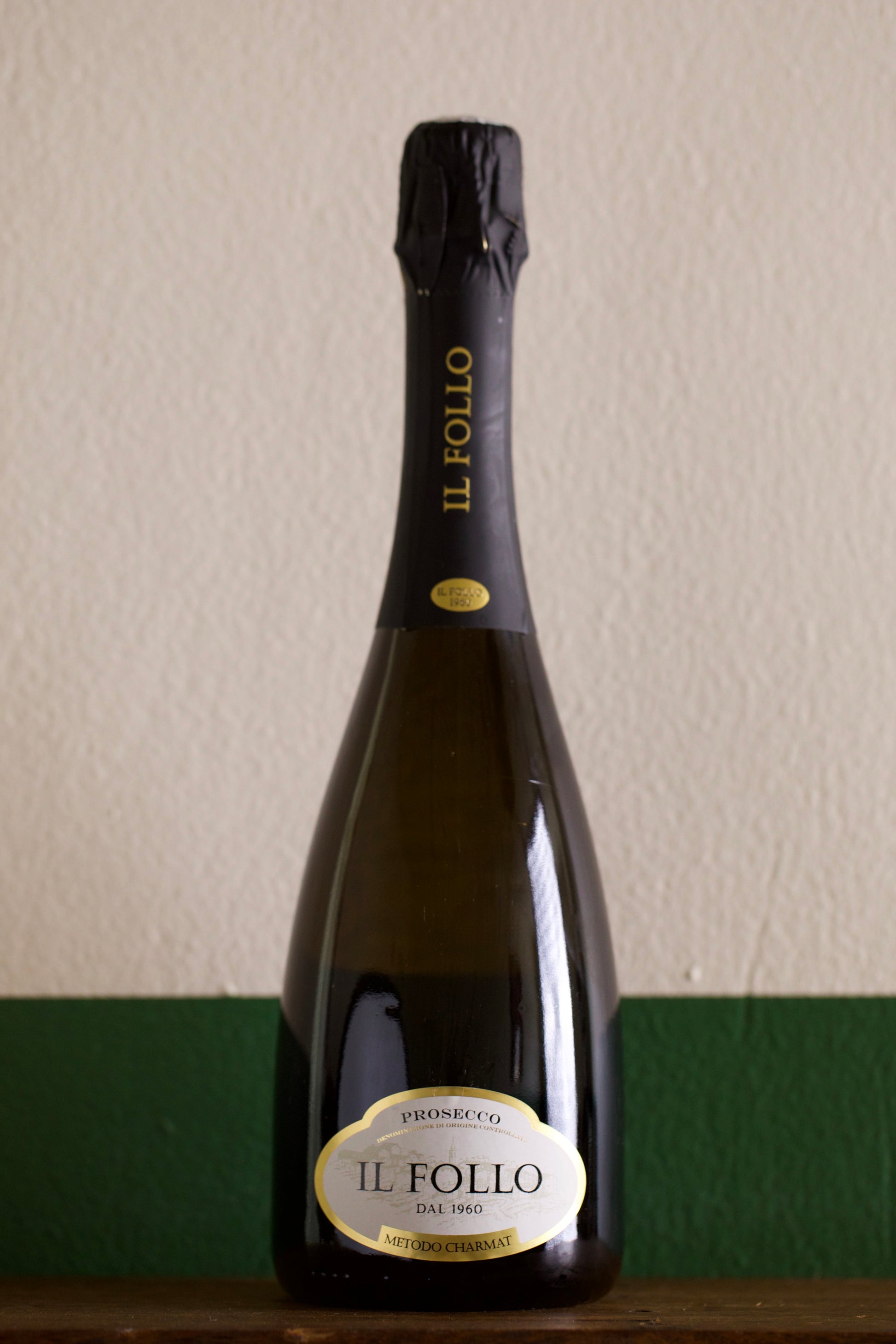 Bottle of 'Il Follo' Prosecco DOC Extra Dry NV 750ml