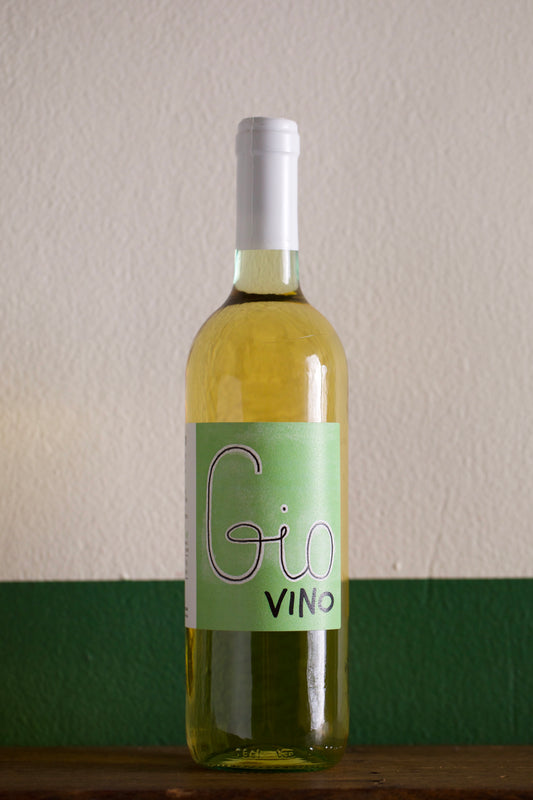 Bottle of GioVino Bianco 750ml