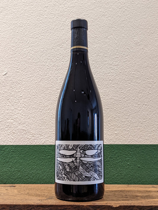 Bottle of Clos de la Bruyère Gamay 2022 – biodynamic red wine from Sologne, Loire Valley. Dark fruit, herbal notes, gamey edge, and fresh structure.